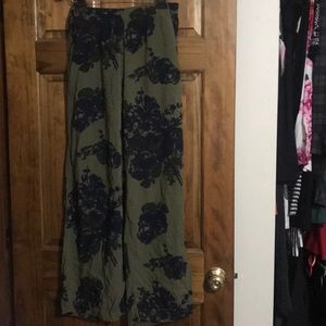 H&M army green pants with flora detail